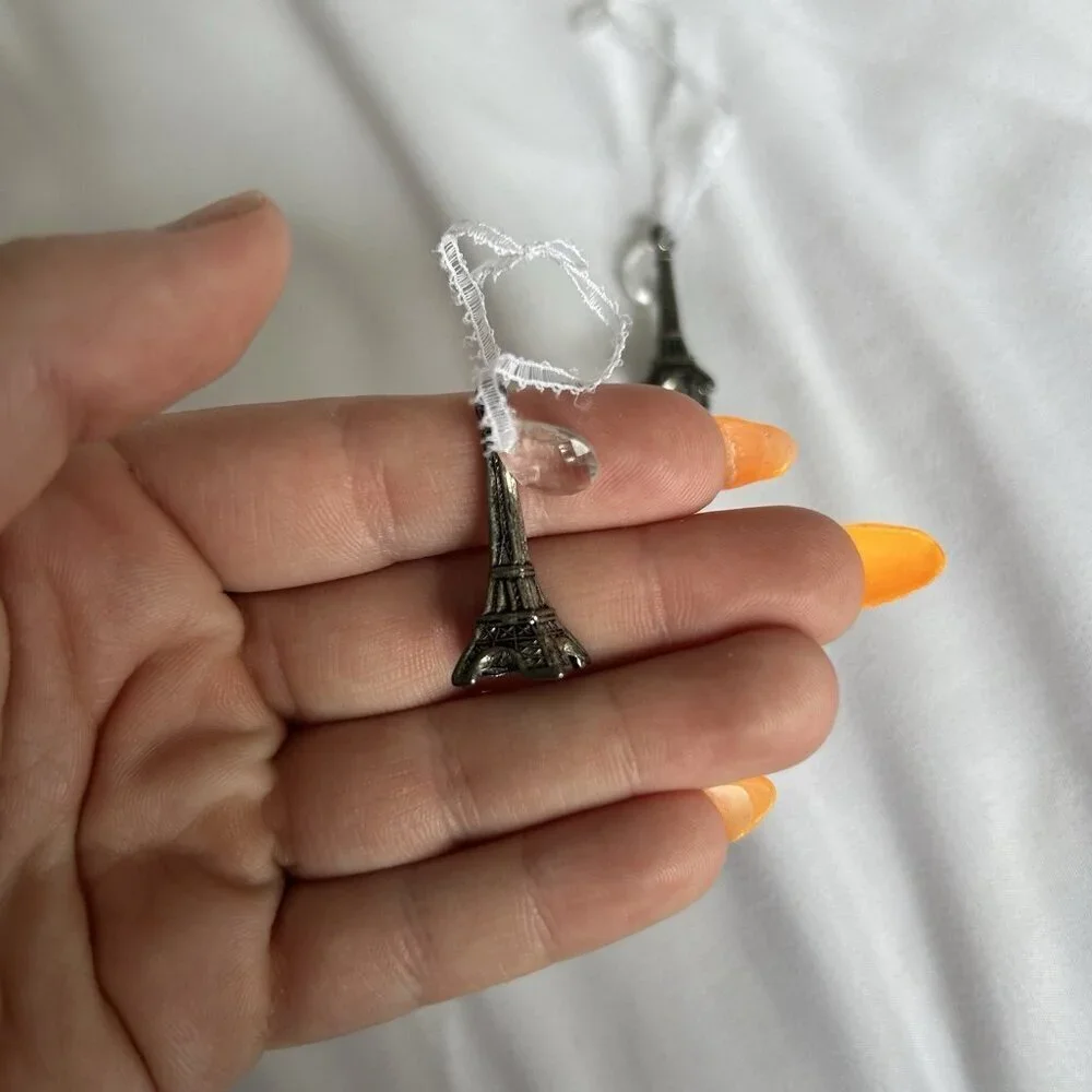 2 Tiny Small Black‎ Gray Eiffel Tower Ornaments White Lace Gemstone Vintage 90s